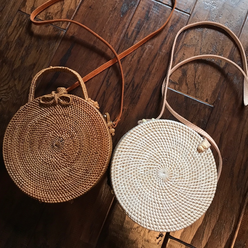 Straw crossbody bag